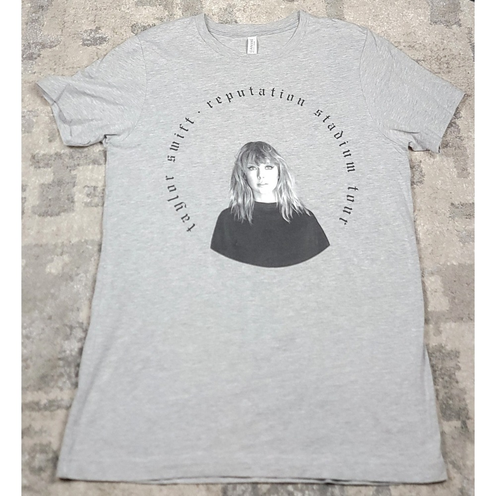 Taylor Swift Reputation Stadium Tour Double Sided Graphic T-Shirt Sz Med Women's